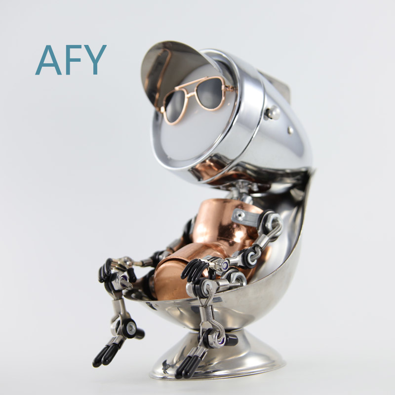 Metalowa lampa atmosferyczna w – Art Craft Robot recenzja i cena